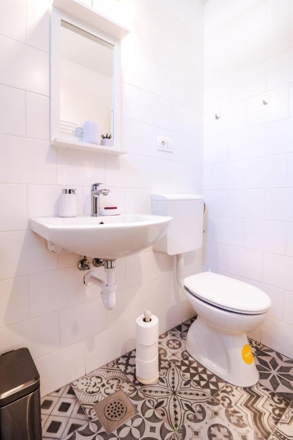 Seahorse9 Apartment Split Luaran gambar